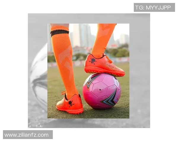 足球明星鞋款大揭秘让你了解他们的场上秘密与时尚风格